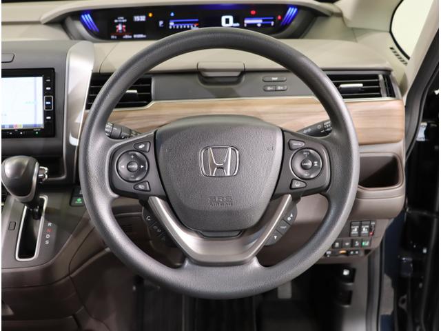 フリード+ G・ホンダセンシング プリクラッシュ Bモニター 両側オートスライドドア パワーウインド スマートキー 両席エアバック 前席シートヒーター PS フルセグ アイドリングS 盗難警報装置 クルコン(15枚目)