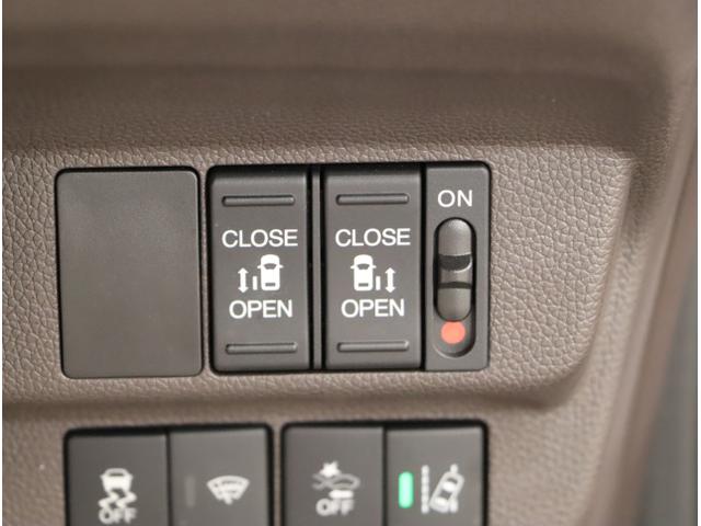 フリード+ G・ホンダセンシング プリクラッシュ Bモニター 両側オートスライドドア パワーウインド スマートキー 両席エアバック 前席シートヒーター PS フルセグ アイドリングS 盗難警報装置 クルコン(34枚目)