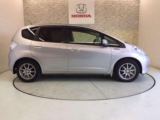 フィットハイブリッド ホンダ ベースグレード 茨城県 49 0万円 平成23年 11年 中古車 価格 Com