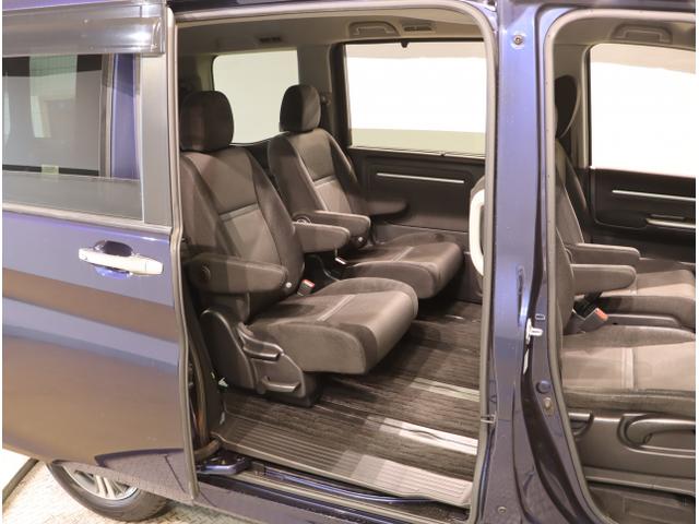 ステップワゴンスパーダ スパーダハイブリッドＧホンダセンシング　ＣＭＢＳ　リヤカメラ　スマキー　Ａストップ　ＥＳＣ　ＵＳＢ入力　両側自動ドア　オートエアコン　ＬＥＤヘッドライト　クルーズコントロール　地デジ　ドラレコ付き（43枚目）