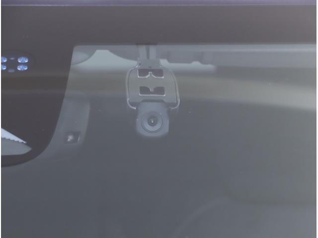 ヴェゼル e:HEVZ 衝突回避支援ブレーキ機能 パノラミックビューモニター スマキ Pトランク フルオートエアコン Dレコ エアバッグ 両席エアバック パワーウィンドウ LEDランプ ソナー クルーズC(37枚目)