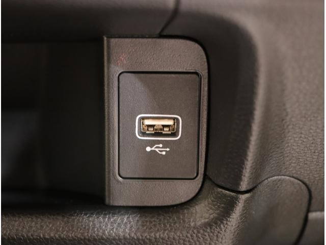 WR-V Z ソナー 盗難防止装置 誤発進抑制 Rカメラ USB ESC LEDライト ABS ETC パワーウィンドウ パワーステアリング フルオートエアコン キーレス オートクルーズコントロール(30枚目)