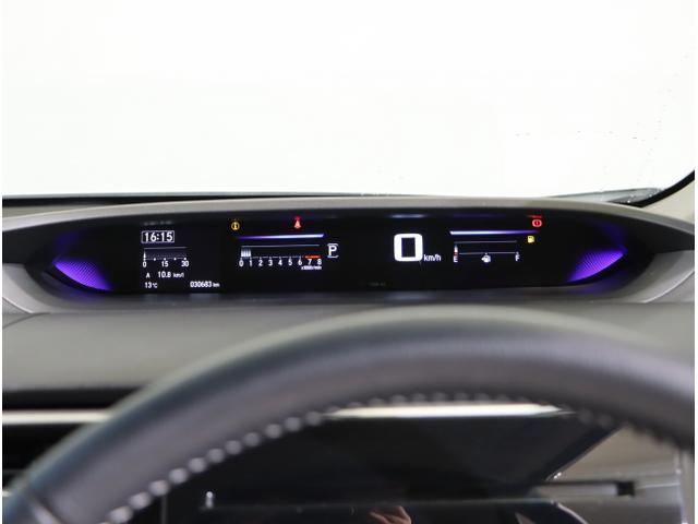 ステップワゴンスパーダ スパーダホンダセンシング　盗難防止　助手席エアバッグ　Ｗパワスラ　地デジ　ＬＥＤライト　横滑り防止システム　オートエアコン　リアカメラ　ドライブレコーダー装着車　ＵＳＢ　ナビ＆ＴＶ　三列シート（17枚目）