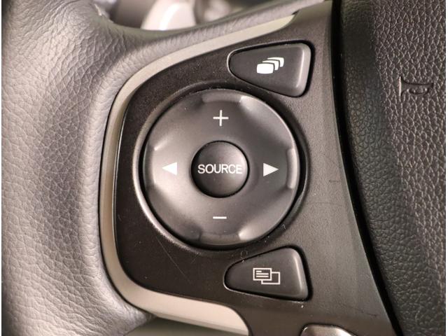 ステップワゴンスパーダ スパーダホンダセンシング　盗難防止　助手席エアバッグ　Ｗパワスラ　地デジ　ＬＥＤライト　横滑り防止システム　オートエアコン　リアカメラ　ドライブレコーダー装着車　ＵＳＢ　ナビ＆ＴＶ　三列シート（32枚目）