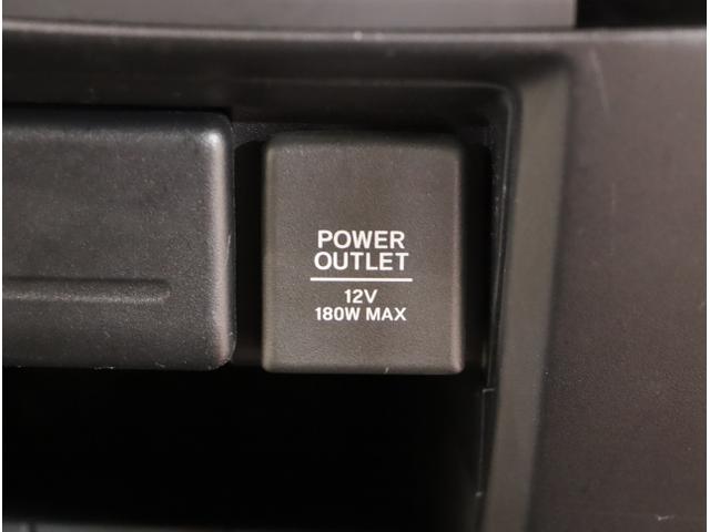 ステップワゴンスパーダ スパーダホンダセンシング　盗難防止　助手席エアバッグ　Ｗパワスラ　地デジ　ＬＥＤライト　横滑り防止システム　オートエアコン　リアカメラ　ドライブレコーダー装着車　ＵＳＢ　ナビ＆ＴＶ　三列シート（36枚目）