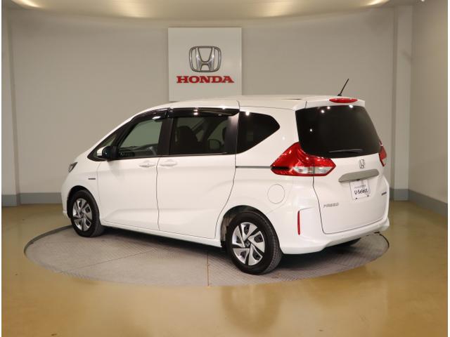 フリードハイブリッド ハイブリッド・Gホンダセンシング 軽減ブレーキ キーフリーシステム DVD再生可能 ECON 後カメラ Aクルーズ 地デジフルセグTV LEDヘッドランプ シートH 横滑防止 パワーウインドウ ABS(5枚目)