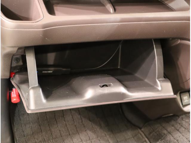 フリードハイブリッド ハイブリッド・Gホンダセンシング 軽減ブレーキ キーフリーシステム DVD再生可能 ECON 後カメラ Aクルーズ 地デジフルセグTV LEDヘッドランプ シートH 横滑防止 パワーウインドウ ABS(40枚目)