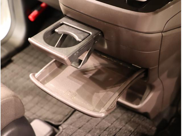 フリードハイブリッド ハイブリッド・Gホンダセンシング 軽減ブレーキ キーフリーシステム DVD再生可能 ECON 後カメラ Aクルーズ 地デジフルセグTV LEDヘッドランプ シートH 横滑防止 パワーウインドウ ABS(41枚目)