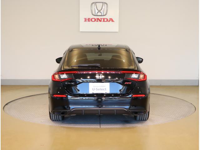シビック ＲＳ　ＬＥＤヘッド　コーナーセンサー　衝突被害軽減ブレーキ　Ｂカメラ　シートヒーター　パワ－シ－ト　フルセグＴＶ　スマートキー　クルーズコントロール　ＵＳＢ　セキュリティアラーム　ドラレコ　ＥＴＣ（6枚目）
