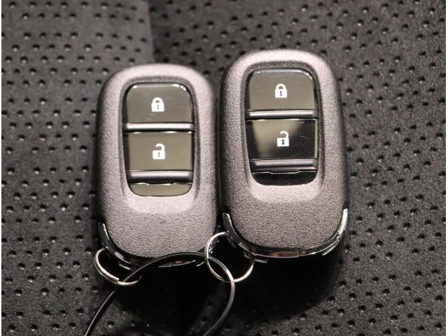 シビック ＲＳ　ＬＥＤヘッド　コーナーセンサー　衝突被害軽減ブレーキ　Ｂカメラ　シートヒーター　パワ－シ－ト　フルセグＴＶ　スマートキー　クルーズコントロール　ＵＳＢ　セキュリティアラーム　ドラレコ　ＥＴＣ（25枚目）