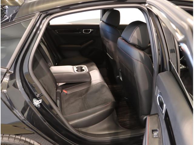 シビック ＲＳ　ＬＥＤヘッド　コーナーセンサー　衝突被害軽減ブレーキ　Ｂカメラ　シートヒーター　パワ－シ－ト　フルセグＴＶ　スマートキー　クルーズコントロール　ＵＳＢ　セキュリティアラーム　ドラレコ　ＥＴＣ（43枚目）