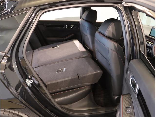 シビック ＲＳ　ＬＥＤヘッド　コーナーセンサー　衝突被害軽減ブレーキ　Ｂカメラ　シートヒーター　パワ－シ－ト　フルセグＴＶ　スマートキー　クルーズコントロール　ＵＳＢ　セキュリティアラーム　ドラレコ　ＥＴＣ（44枚目）