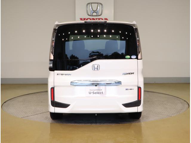ステップワゴンスパーダ e:HEVスパーダGホンダセンシング LEDライト ドライブレコーダ セキュリティアラーム 横滑り防止装置 クルーズコントロール Bカメラ USB接続 フルセグ DVD再生可能 ナビ&TV ETC(6枚目)