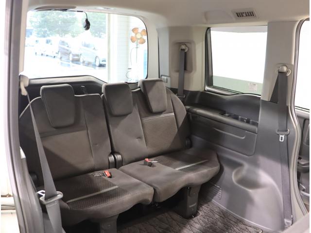 ステップワゴンスパーダ e:HEVスパーダGホンダセンシング LEDライト ドライブレコーダ セキュリティアラーム 横滑り防止装置 クルーズコントロール Bカメラ USB接続 フルセグ DVD再生可能 ナビ&TV ETC(46枚目)