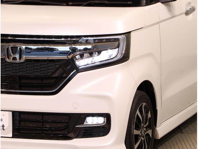 Ｎ－ＢＯＸカスタム Ｇ・Ｌ　盗難防止装置　リアカメラ　フルセグＴＶ　ＬＥＤヘッド　スマートキー　オートエアコン　両側電動ドア　ＤＶＤ再生　アイドリングストップ　ＥＳＣ　ＥＴＣ　ＵＳＢ　ＷエアＢ　オートライト　ナビＴＶ（11枚目）