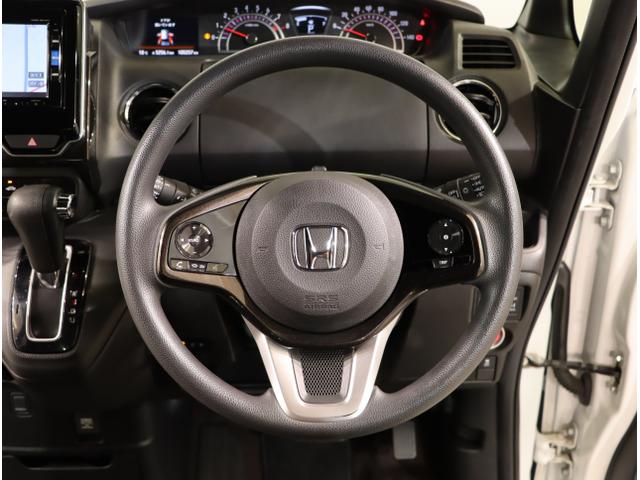 Ｎ－ＢＯＸカスタム Ｇ・Ｌ　盗難防止装置　リアカメラ　フルセグＴＶ　ＬＥＤヘッド　スマートキー　オートエアコン　両側電動ドア　ＤＶＤ再生　アイドリングストップ　ＥＳＣ　ＥＴＣ　ＵＳＢ　ＷエアＢ　オートライト　ナビＴＶ（15枚目）