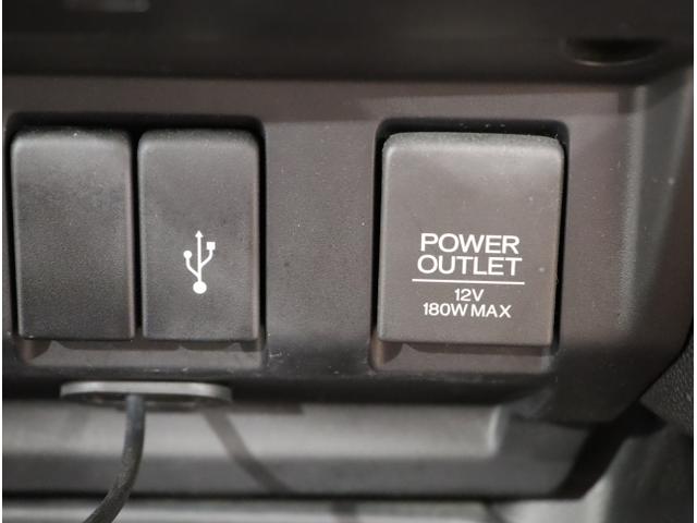 フィットハイブリッド Ｌホンダセンシング　軽減ブレーキ　Ｒカメ　ＬＥＤ　サイドＳＲＳ　横滑り防止　ドライブレコーダー　フルセグテレビ　ナビＴＶ　パワーステアリング　盗難防止装置　オートクルーズ　ＥＴＣ車載器　ＤＶＤ再生（34枚目）