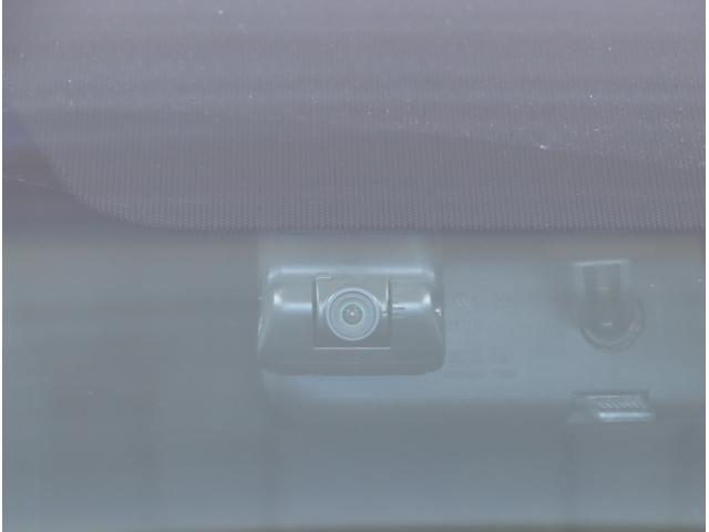 フィットハイブリッド Ｌホンダセンシング　軽減ブレーキ　Ｒカメ　ＬＥＤ　サイドＳＲＳ　横滑り防止　ドライブレコーダー　フルセグテレビ　ナビＴＶ　パワーステアリング　盗難防止装置　オートクルーズ　ＥＴＣ車載器　ＤＶＤ再生（35枚目）