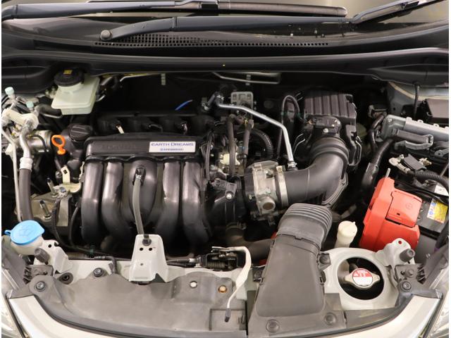 フィットハイブリッド Ｌホンダセンシング　軽減ブレーキ　Ｒカメ　ＬＥＤ　サイドＳＲＳ　横滑り防止　ドライブレコーダー　フルセグテレビ　ナビＴＶ　パワーステアリング　盗難防止装置　オートクルーズ　ＥＴＣ車載器　ＤＶＤ再生（48枚目）