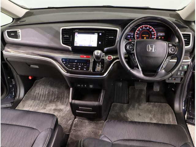 オデッセイ アブソルート・ＥＸ　ＷＡＣ　スマ－トキ－　セキュリティーアラーム　３列シート　ＤＶＤ再生　オートクルーズコントロール　パワーウィンドウ　エアバック　エアコン　サイドエアバッグ　ＬＥＤランプ　横滑り防止（14枚目）