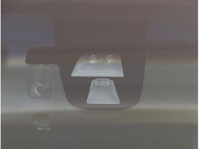 オデッセイ アブソルート・ＥＸ　ＷＡＣ　スマ－トキ－　セキュリティーアラーム　３列シート　ＤＶＤ再生　オートクルーズコントロール　パワーウィンドウ　エアバック　エアコン　サイドエアバッグ　ＬＥＤランプ　横滑り防止（27枚目）