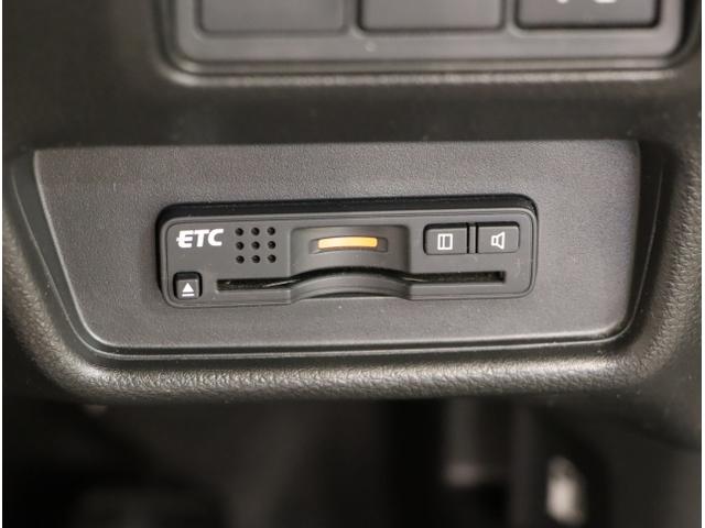 オデッセイ アブソルート・ＥＸ　ＷＡＣ　スマ－トキ－　セキュリティーアラーム　３列シート　ＤＶＤ再生　オートクルーズコントロール　パワーウィンドウ　エアバック　エアコン　サイドエアバッグ　ＬＥＤランプ　横滑り防止（32枚目）