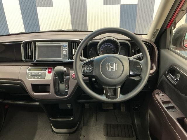 N-ONE プレミアム ホンダ認定中古車 純正ナビ バックカメラ DVD再生機能 運転席エアバック 横滑防止 イモビライザー 1セグTV USB接続 ETC装備 バックモニター 助手席エアバック パワーステ スマ-トキ-(15枚目)