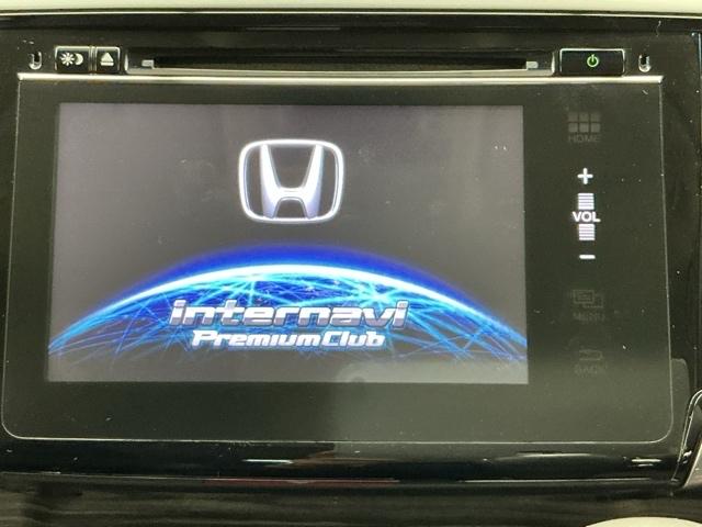 オデッセイ アブソルート・ＥＸ　ホンダ認定中古車　純正ドラレコ前　ＬＥＤ　整備記録簿　バックモニター　ＷＡＣ　フロントカメラ　スマ－トキ－　セキュリティーアラーム　３列シート　ＤＶＤ再生　サイドカメラ　オートクルーズコントロール（8枚目）