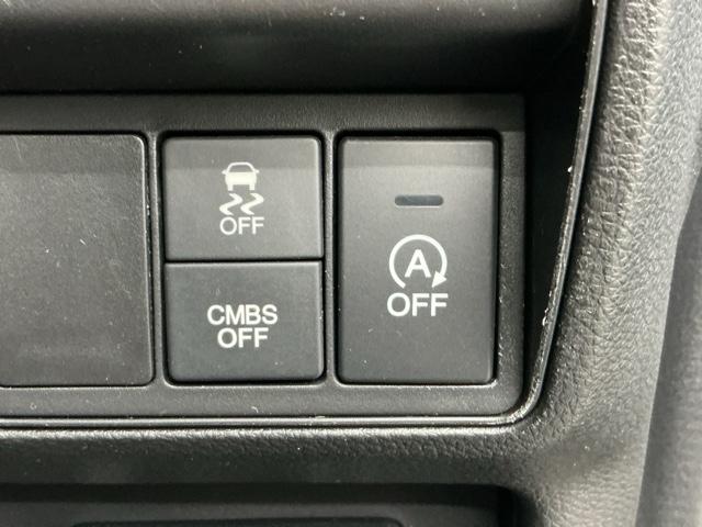 オデッセイ アブソルート・ＥＸ　ホンダ認定中古車　純正ドラレコ前　ＬＥＤ　整備記録簿　バックモニター　ＷＡＣ　フロントカメラ　スマ－トキ－　セキュリティーアラーム　３列シート　ＤＶＤ再生　サイドカメラ　オートクルーズコントロール（12枚目）