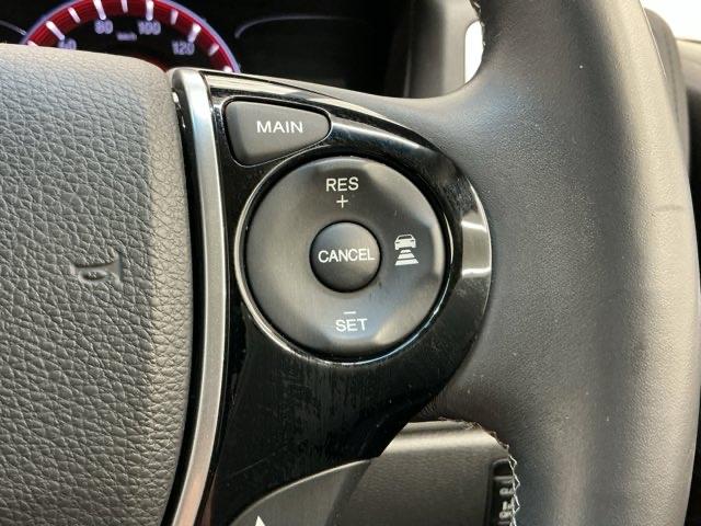 オデッセイ アブソルート・ＥＸ　ホンダ認定中古車　純正ドラレコ前　ＬＥＤ　整備記録簿　バックモニター　ＷＡＣ　フロントカメラ　スマ－トキ－　セキュリティーアラーム　３列シート　ＤＶＤ再生　サイドカメラ　オートクルーズコントロール（14枚目）