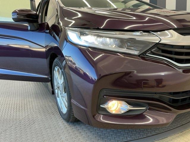 シャトル ハイブリッドＺ　ホンダ認定中古車　バックカメラ　ＥＴＣ　ワンオーナー車　衝突被害軽減ブレーキ　クルーズＣ　記録簿付　ＶＳＡ　フルセグ地デジＴＶ　シートＨ　リアカメラ　キーフリ　ＬＥＤライト　アドバンストキー　イモビ（21枚目）