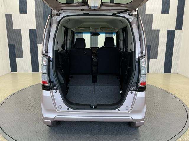 Ｎ－ＢＯＸ ＧＳＳパッケージ　ホンダ認定中古車　両側電動　バックカメラ　Ｗ電動ドア　Ｉストップ　ダブルエアバック　ＴＶナビ　点検記録簿　イモビ　１セグＴＶ　スマートキー＆プッシュスタート　ＤＶＤ視聴可　フルオートエアコン　横滑防止（20枚目）