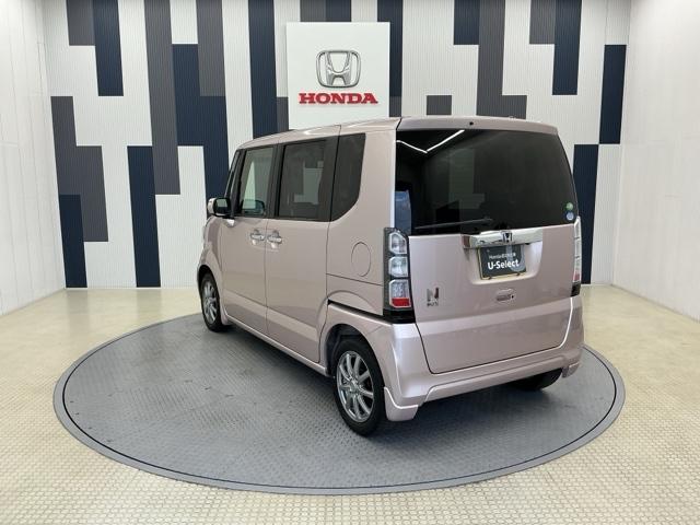 Ｎ－ＢＯＸ ＧＳＳパッケージ　ホンダ認定中古車　両側電動　バックカメラ　Ｗ電動ドア　Ｉストップ　ダブルエアバック　ＴＶナビ　点検記録簿　イモビ　１セグＴＶ　スマートキー＆プッシュスタート　ＤＶＤ視聴可　フルオートエアコン　横滑防止（25枚目）
