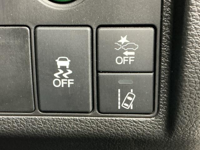 ヴェゼル Ｘ・ホンダセンシング　ホンダ認定中古車　純正ドラレコ前　ＬＥＤ　シートヒーター　Ｒカメラ　Ｗエアバッグ　盗難防止　アクティブクルーズコントロール　オートエアコン　衝突軽減ブレ－キ　パワステ　整備記録簿　Ｄレコ　ＵＳＢポート（11枚目）