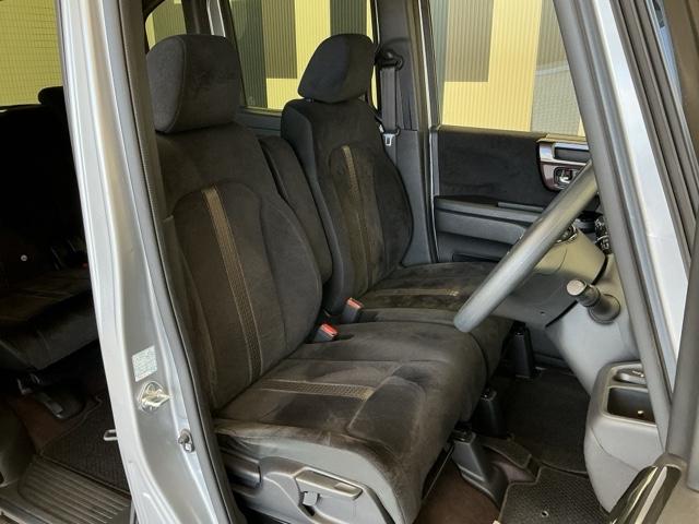Ｎ－ＢＯＸカスタム Ｇ・Ｌホンダセンシング　ホンダ認定中古車　純正ドラレコ前後　地デジＴＶ　整備記録簿　助手席エアバッグ　キーレス　アイドリングＳＴ　セキュリティーアラーム　スマ－トキ－　リアカメラ　ナビＴＶ　ＥＴＣ　前車追従機能　ＤＶＤ（16枚目）