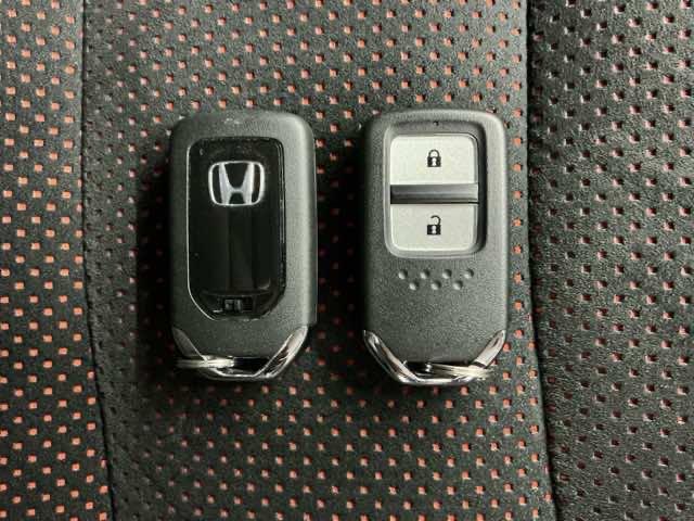 �X�}�[�g�L�[�ł��I�h�A�̎{���E�����E�G���W���̎n�����X���[�Y�ő�ϕ֗��ł��I