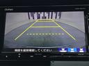 ハイブリッドＬＸ　横滑り防止機能　クルコン　スマートキー　バックモニター　サイドＳＲＳ　記録簿　ＤＶＤ再生　地デジＴＶ　エアコン　ＥＴＣ　盗難防止システム　キーレス　ナビ＆ＴＶ　１オーナー　エアバッグ　ＬＥＤヘッド(7枚目)