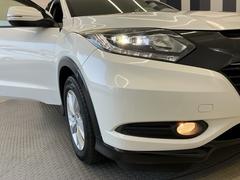 Ĺ��̿�������ϡ�������̤ޤǤ�����®�٤��ᤤ�̣ţĥإåɥ饤�ȤǤ���­������������磻�ɤ˾Ȥ餷�Ƥ����ե����饤���դ��Ǥ��� 3