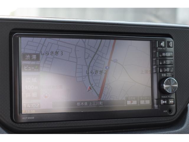 X SA 純正SDナビ ブルートゥース接続可能 フルセグTV 衝突軽減ブレーキ 横滑り防止装置 エコアイドル コーナーセンサー キーフリーシステム プッシュスタート 純正14インチアルミ ETC CVT(4枚目)