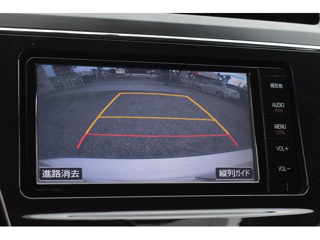 プリウスアルファ Ｓツーリングセレクション　純正ＳＤナビ　フルセグＴＶ　ブルートゥース接続可能　バックカメラ　ＬＥＤヘッドライト　スマートキ―　ＥＴＣ　純正１７インチアルミ　サイドエアバック　カーテンエアバック　フォグランプ（6枚目）