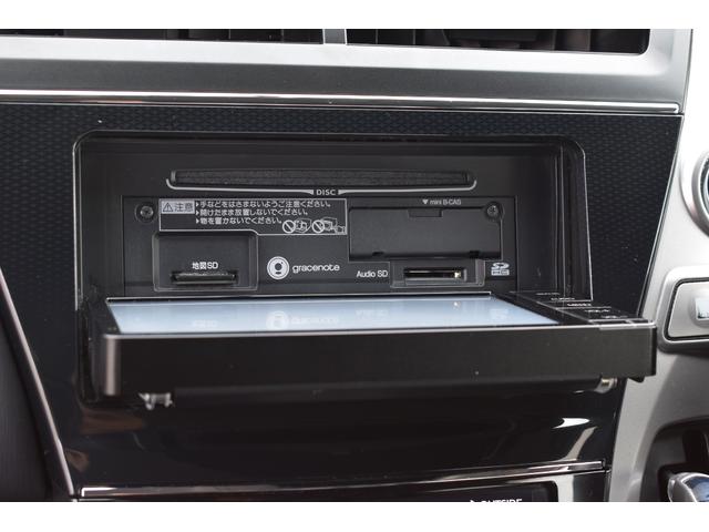 プリウスアルファ Ｓツーリングセレクション　純正ＳＤナビ　フルセグＴＶ　ブルートゥース接続可能　バックカメラ　ＬＥＤヘッドライト　スマートキ―　ＥＴＣ　純正１７インチアルミ　サイドエアバック　カーテンエアバック　フォグランプ（7枚目）