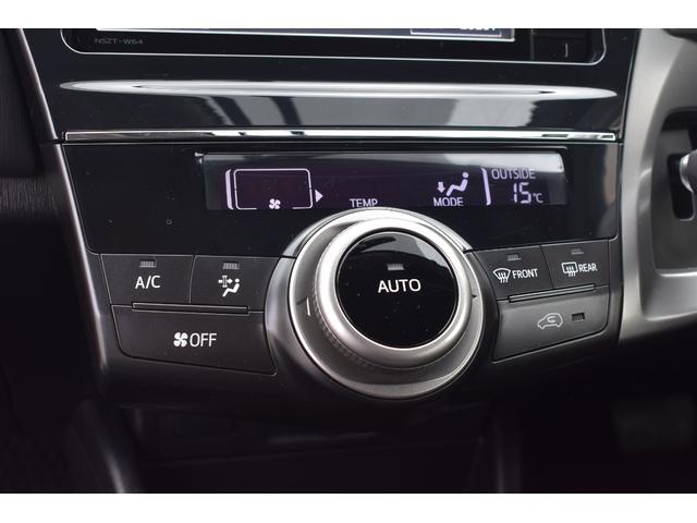 プリウスアルファ Ｓツーリングセレクション　純正ＳＤナビ　フルセグＴＶ　ブルートゥース接続可能　バックカメラ　ＬＥＤヘッドライト　スマートキ―　ＥＴＣ　純正１７インチアルミ　サイドエアバック　カーテンエアバック　フォグランプ（8枚目）