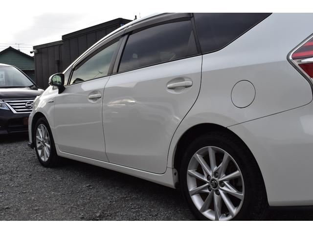 プリウスアルファ Ｓツーリングセレクション　純正ＳＤナビ　フルセグＴＶ　ブルートゥース接続可能　バックカメラ　ＬＥＤヘッドライト　スマートキ―　ＥＴＣ　純正１７インチアルミ　サイドエアバック　カーテンエアバック　フォグランプ（16枚目）