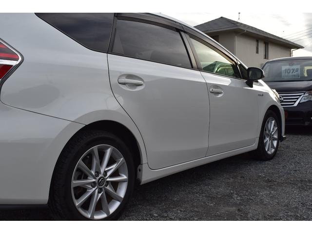 プリウスアルファ Ｓツーリングセレクション　純正ＳＤナビ　フルセグＴＶ　ブルートゥース接続可能　バックカメラ　ＬＥＤヘッドライト　スマートキ―　ＥＴＣ　純正１７インチアルミ　サイドエアバック　カーテンエアバック　フォグランプ（17枚目）