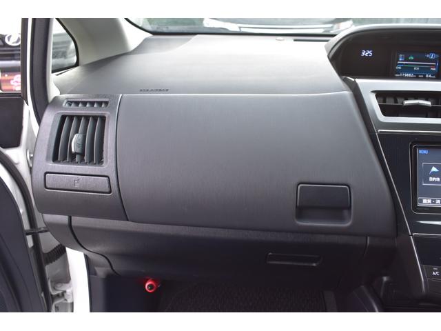 プリウスアルファ Ｓツーリングセレクション　純正ＳＤナビ　フルセグＴＶ　ブルートゥース接続可能　バックカメラ　ＬＥＤヘッドライト　スマートキ―　ＥＴＣ　純正１７インチアルミ　サイドエアバック　カーテンエアバック　フォグランプ（27枚目）