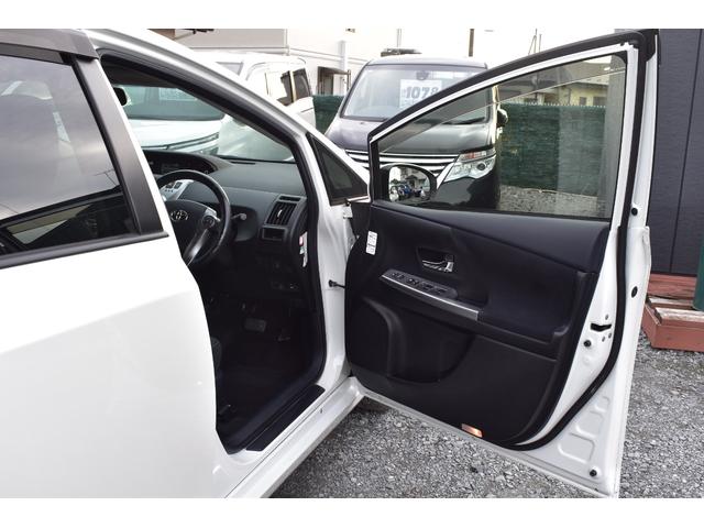 プリウスアルファ Ｓツーリングセレクション　純正ＳＤナビ　フルセグＴＶ　ブルートゥース接続可能　バックカメラ　ＬＥＤヘッドライト　スマートキ―　ＥＴＣ　純正１７インチアルミ　サイドエアバック　カーテンエアバック　フォグランプ（54枚目）