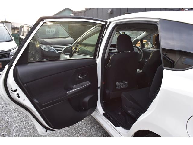 プリウスアルファ Ｓツーリングセレクション　純正ＳＤナビ　フルセグＴＶ　ブルートゥース接続可能　バックカメラ　ＬＥＤヘッドライト　スマートキ―　ＥＴＣ　純正１７インチアルミ　サイドエアバック　カーテンエアバック　フォグランプ（68枚目）