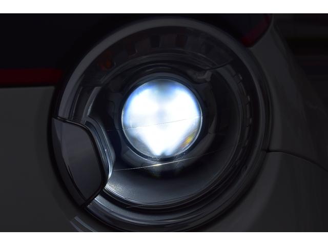 アバルト595 ツーリズモ ストラーダメモリーナビ バックカメラ フルセグTV ブルートゥース接続可能 ブラウンレザーシート ETC 純正キーレスエントリー ディスチャージライト 純正17インチアルミ クリアランスソナー(19枚目)