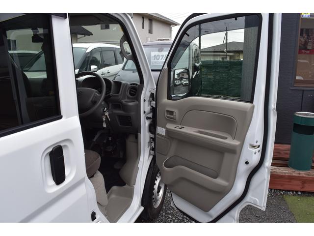 エブリイ ＰＣ　ドライブレコーダー　純正キーレスエントリー　オーバーヘッドシェルフ　セカンド発進機能　セキュリティ　運転席助手席パワーウインドー　ライトレベライザー　両側スライドドア　純正ラジオ　マニュアルエアコン（45枚目）