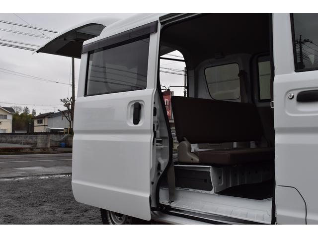 エブリイ ＰＣ　ドライブレコーダー　純正キーレスエントリー　オーバーヘッドシェルフ　セカンド発進機能　セキュリティ　運転席助手席パワーウインドー　ライトレベライザー　両側スライドドア　純正ラジオ　マニュアルエアコン（58枚目）